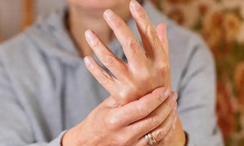 類風濕性關節炎原因 類風濕性關節炎原因