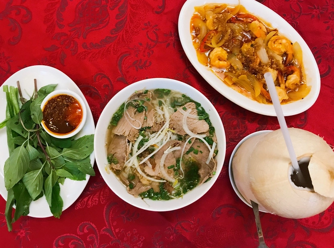 胡志明市美食 胡志明市美食