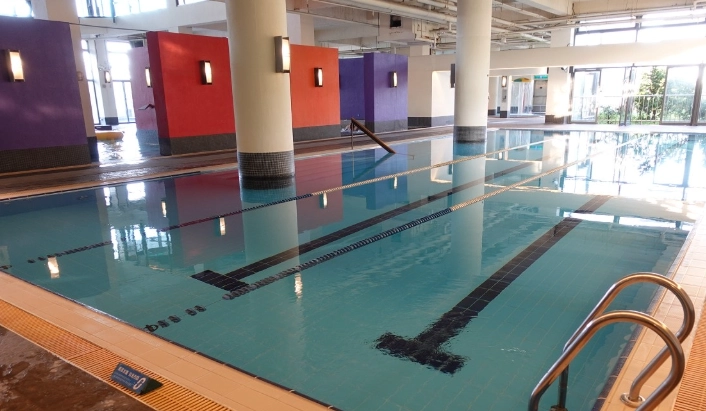 溫水游泳池住宿