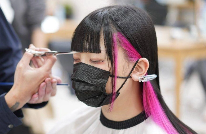 夢見別人剪瀏海 夢見別人剪瀏海