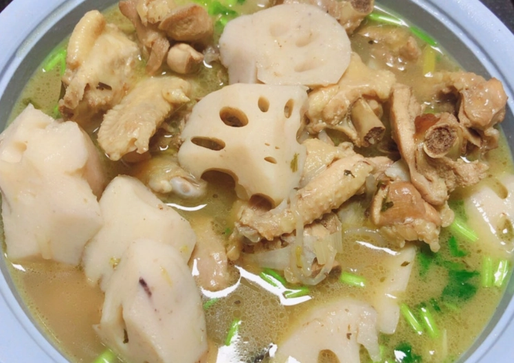 蓮藕雞肉湯 做法 蓮藕雞肉湯 做法
