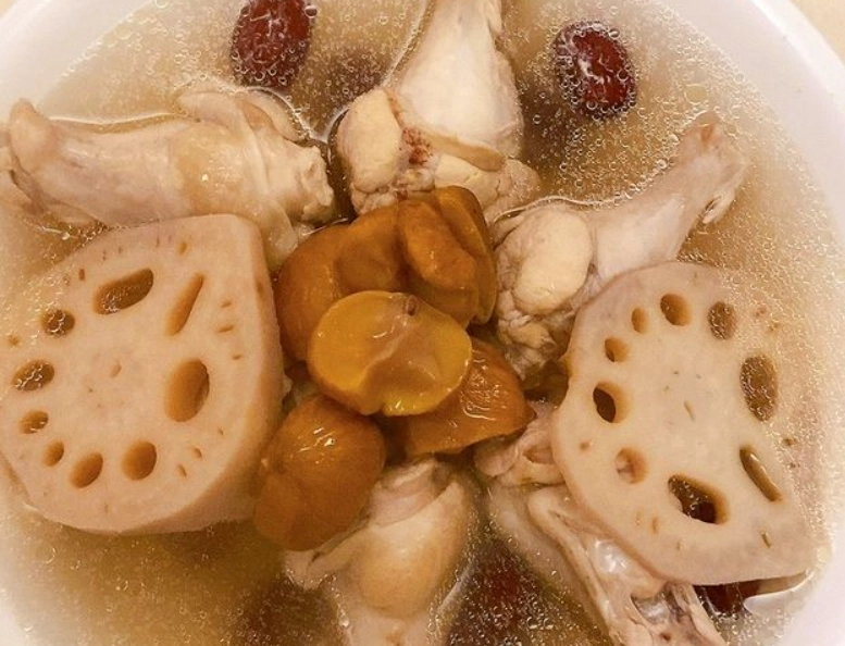 蓮藕雞湯營養