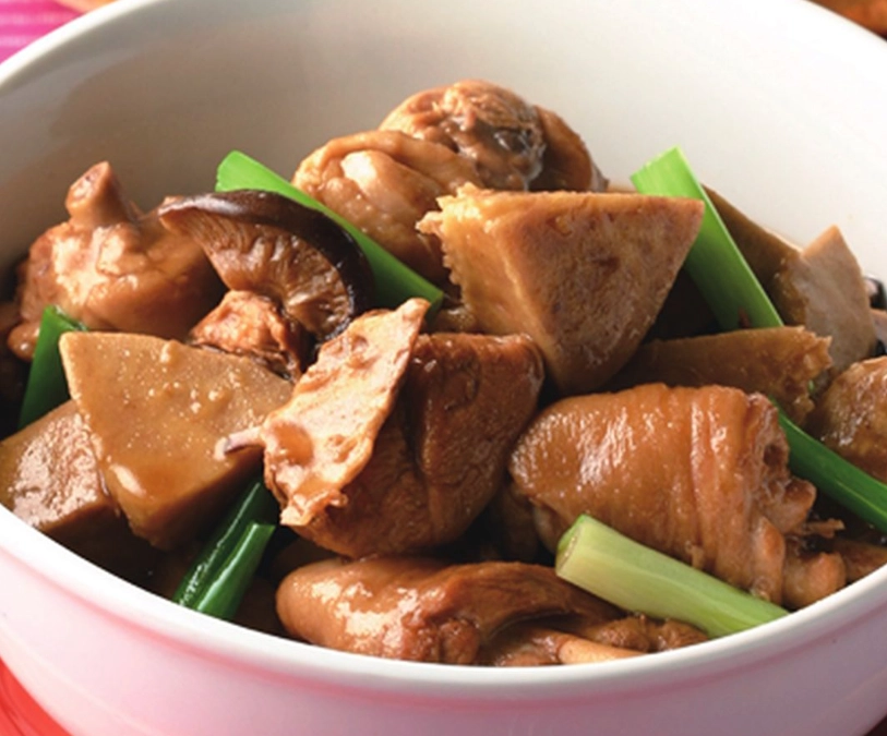 蠔油芋頭炆雞 做法 蠔油芋頭炆雞 做法
