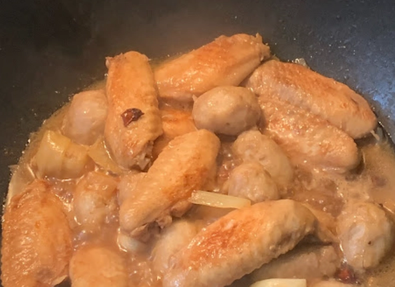 台灣家常菜芋頭炆雞翼 台灣家常菜芋頭炆雞翼