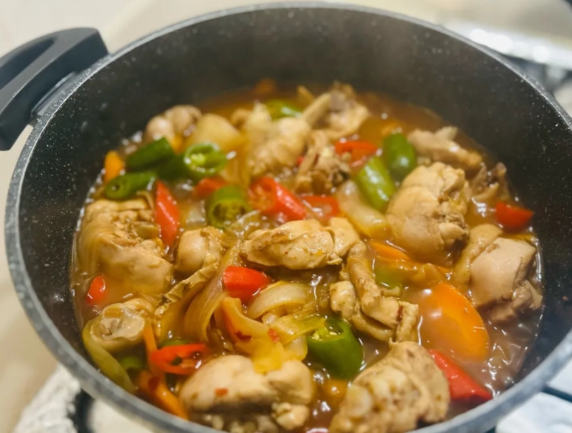 家常燜雞做法 家常燜雞做法