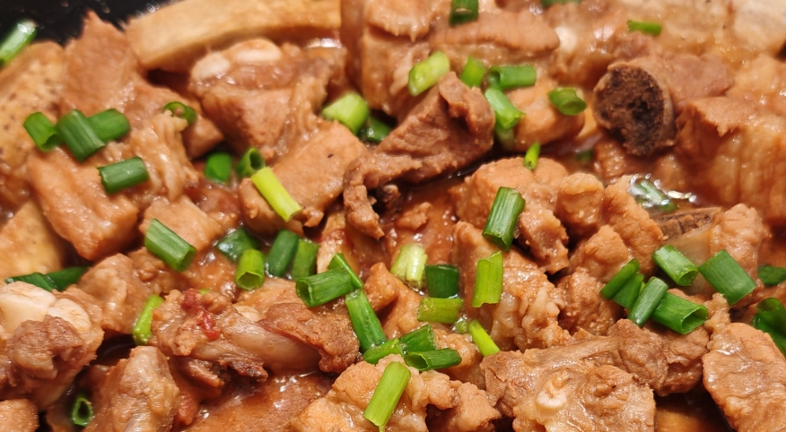 芋頭炆豬肉做法