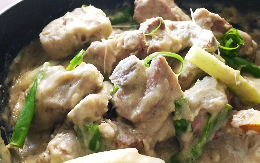 椰汁芋頭炆排骨 食譜 椰汁芋頭炆排骨 食譜