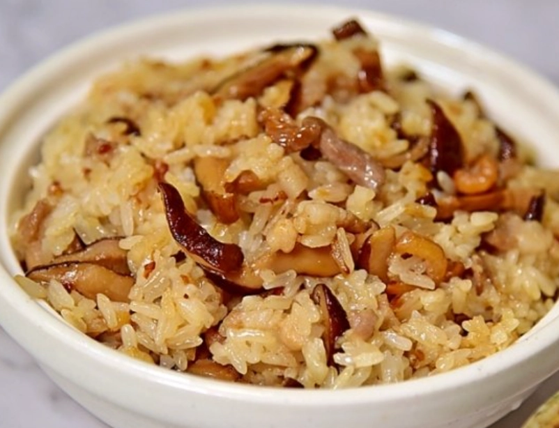 中崙油飯 中崙油飯