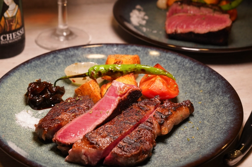 萬國牛排是什麼 萬國牛排是什麼