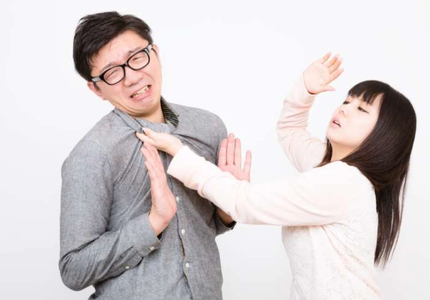 夢見被攻擊 意思 夢見被攻擊 意思