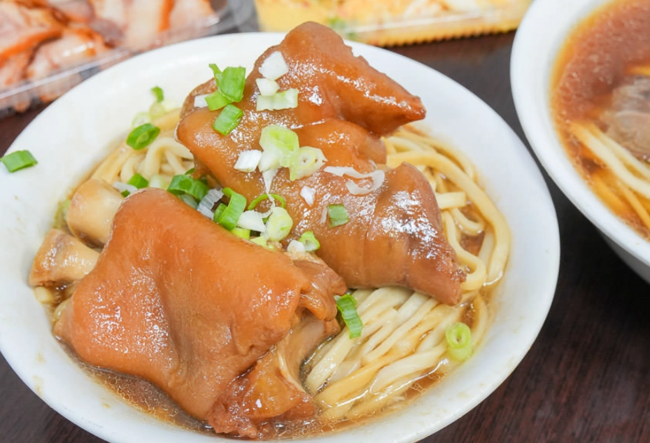 台中牛肉麵豬腳餐廳