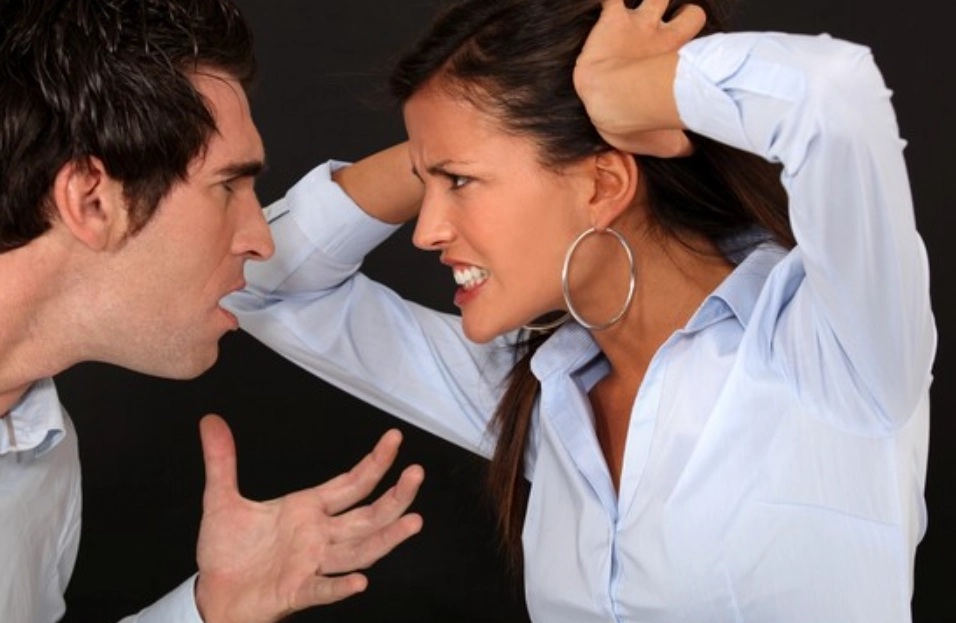 夢到吵架 夢到吵架