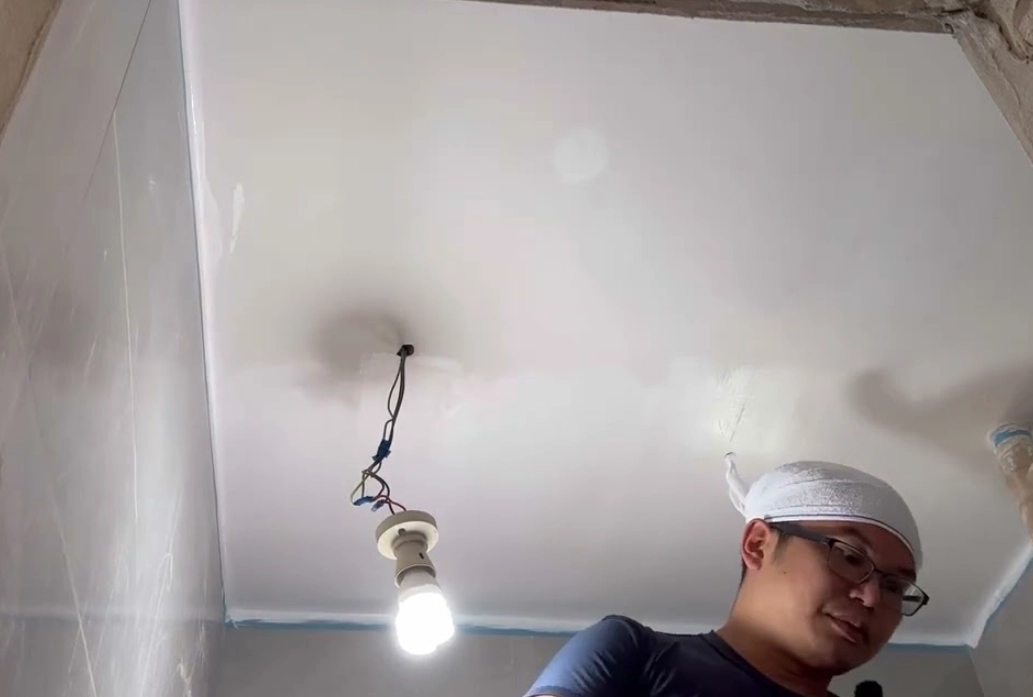 浴室天花板發霉處理 浴室天花板發霉處理