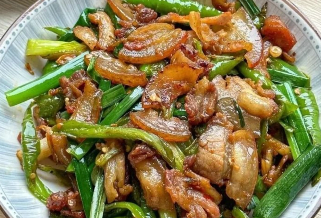 蒜苗回鍋肉做法