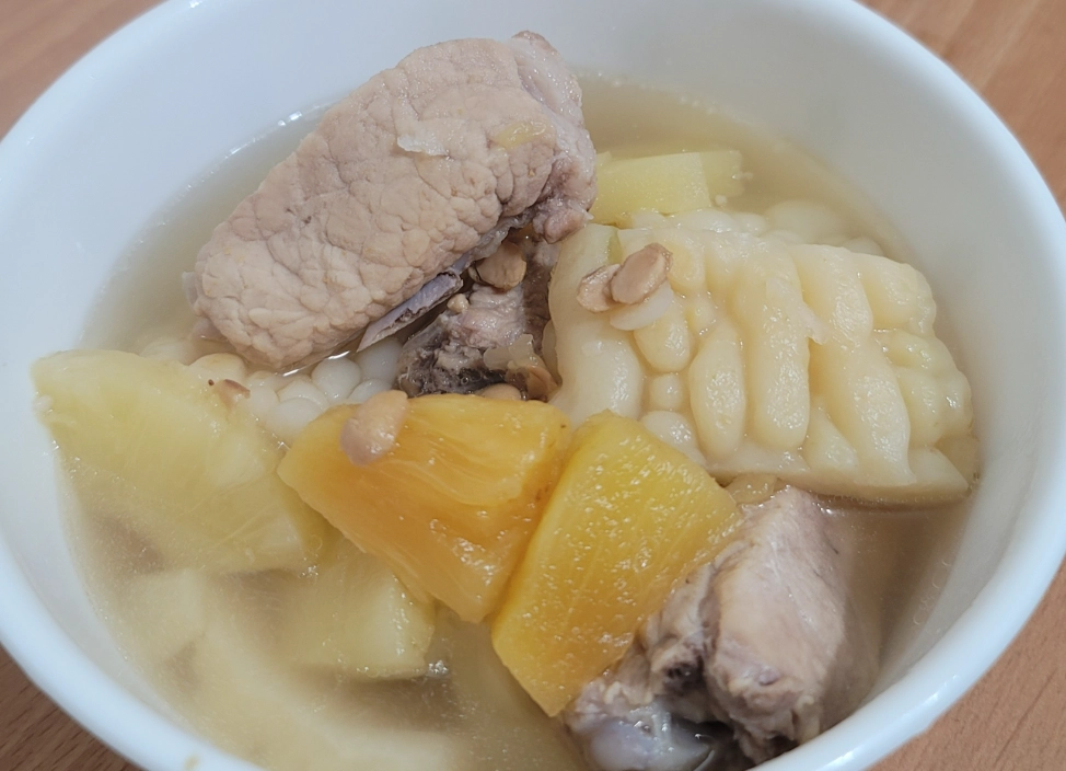 鳳梨排骨湯食譜 鳳梨排骨湯食譜