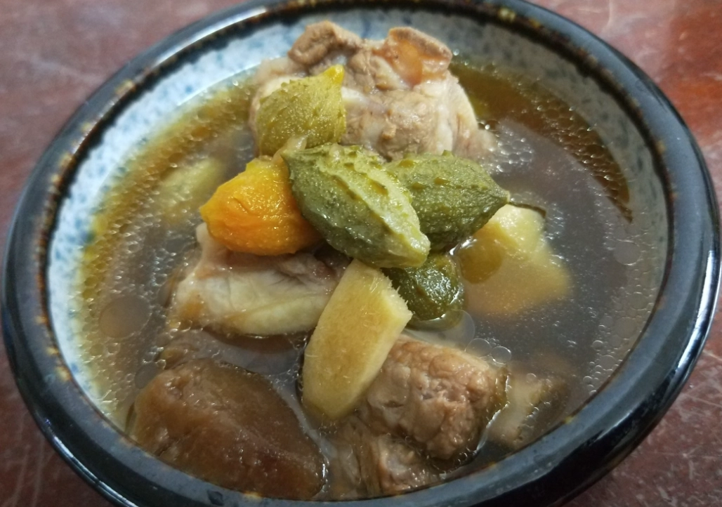 鳳梨排骨湯食譜 鳳梨排骨湯食譜