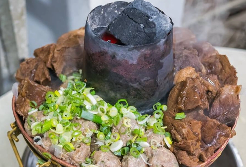炭火牛肉火鍋推薦