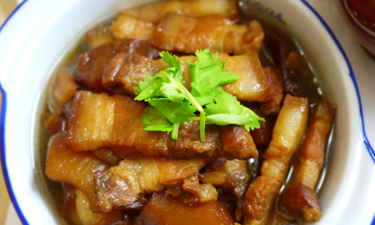 蔭鳳梨滷肉做法