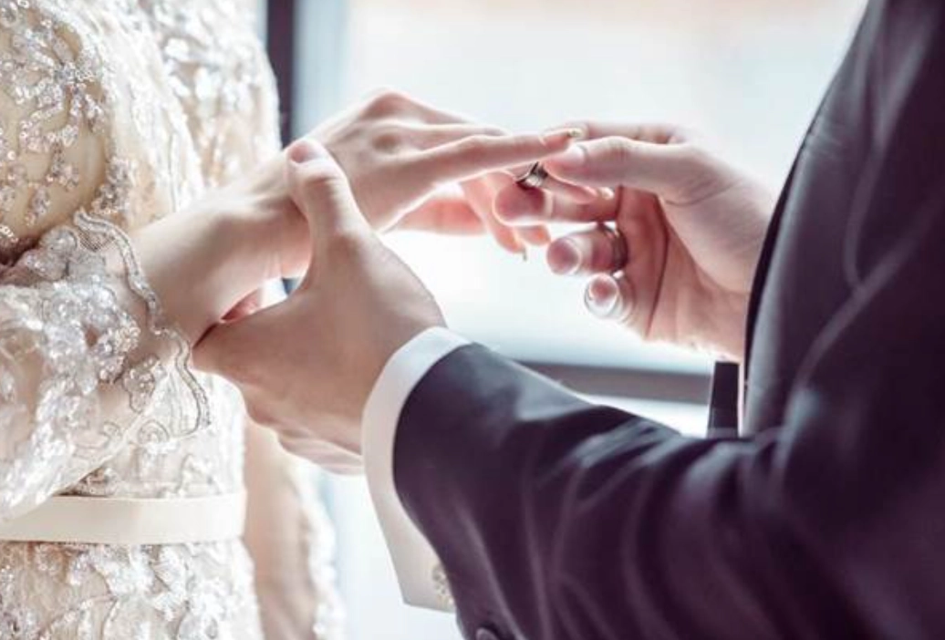 夢見前女友結婚心理 夢見前女友結婚心理