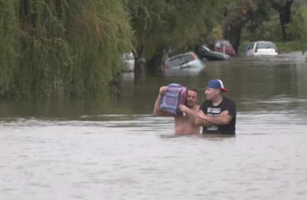 夢到淹水 心理 夢到淹水 心理