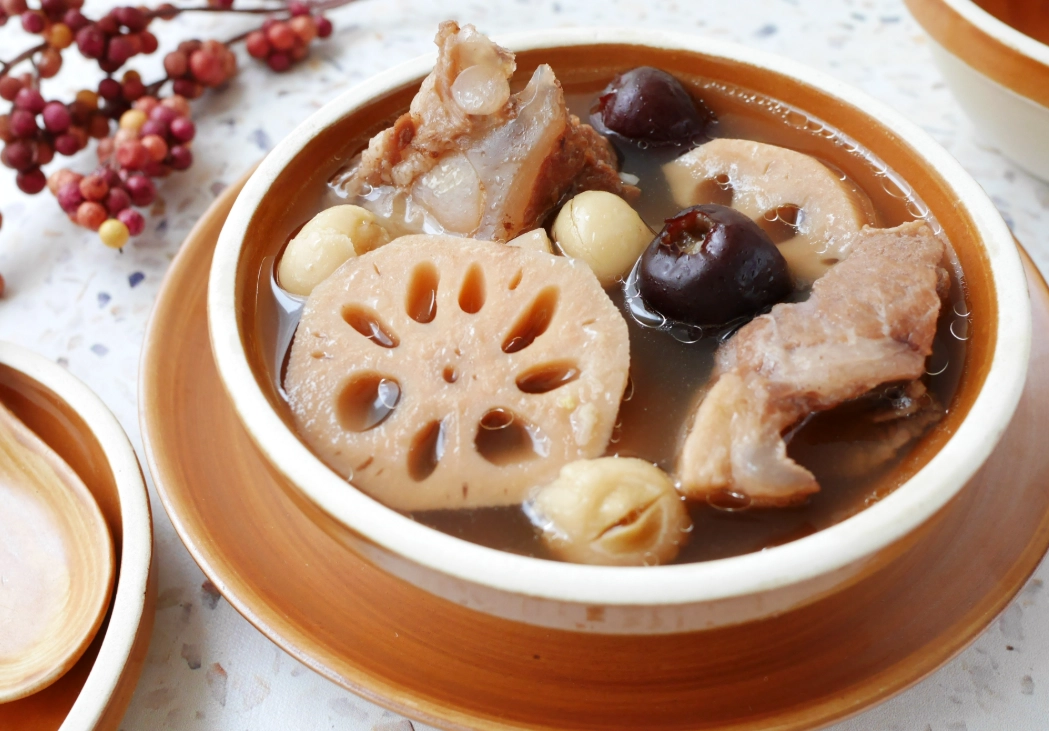 蓮藕蓮子雞湯 功效 蓮藕蓮子雞湯 功效