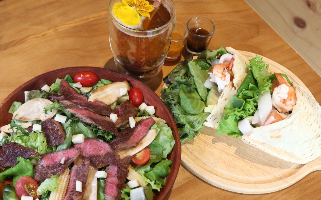 東區素食餐廳 東區素食餐廳